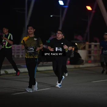 Runner Photo 6133405