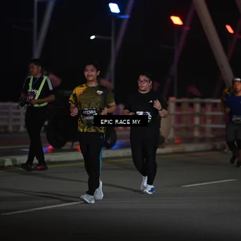 Runner Photo 6133411