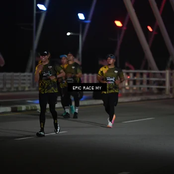 Runner Photo 6133472