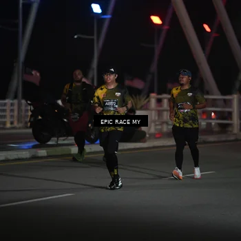 Runner Photo 6133480