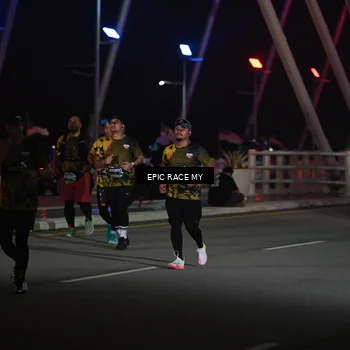 Runner Photo 6133490