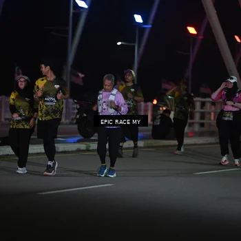 Runner Photo 6133517