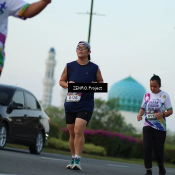 Runner Photo 6133532