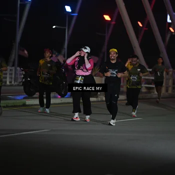 Runner Photo 6133539
