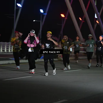 Runner Photo 6133547