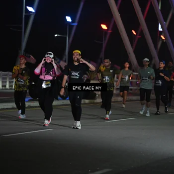 Runner Photo 6133558