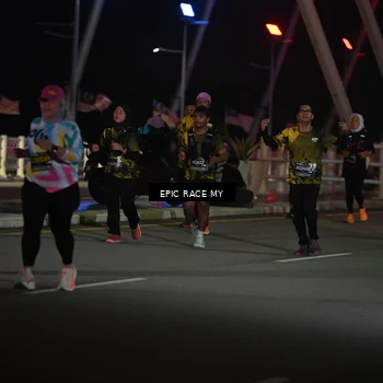 Runner Photo 6133594