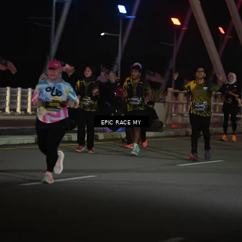 Runner Photo 6133609