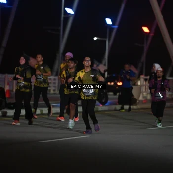 Runner Photo 6133612
