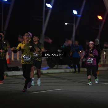 Runner Photo 6133658