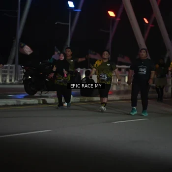 Runner Photo 6133667