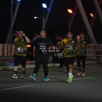 Runner Photo 6133674