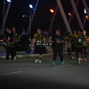 Runner Photo 6133695