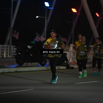 Runner Photo 6133732