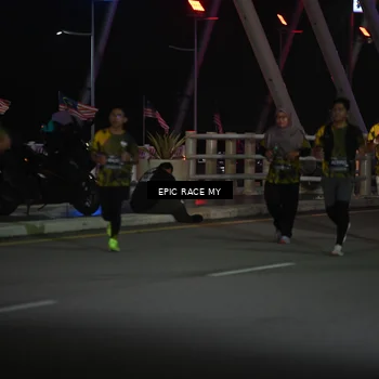 Runner Photo 6133782