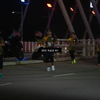 Runner Photo 6133793