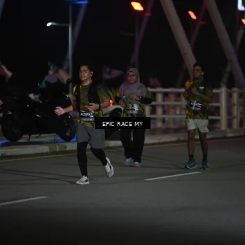 Runner Photo 6133800
