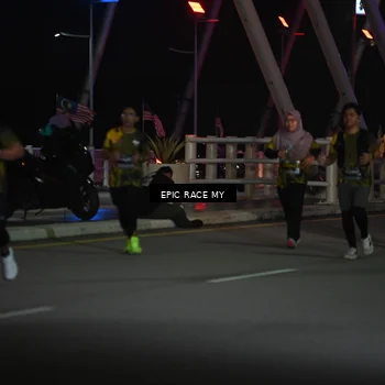 Runner Photo 6133801