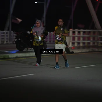 Runner Photo 6133814