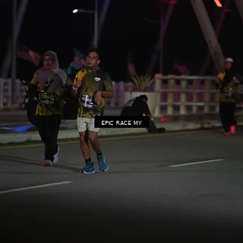Runner Photo 6133822