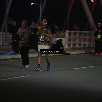 Runner Photo 6133828