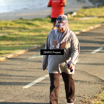 Runner Photo 6133846