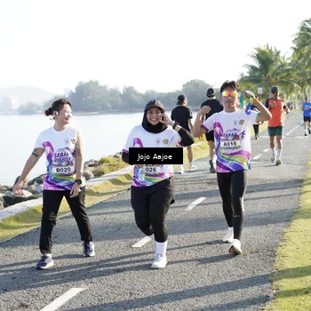 Runner Photo 6133878