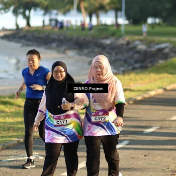 Runner Photo 6133911