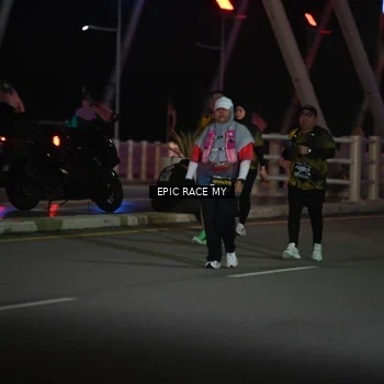 Runner Photo 6133929