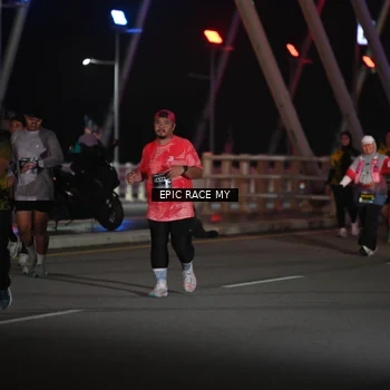 Runner Photo 6133934