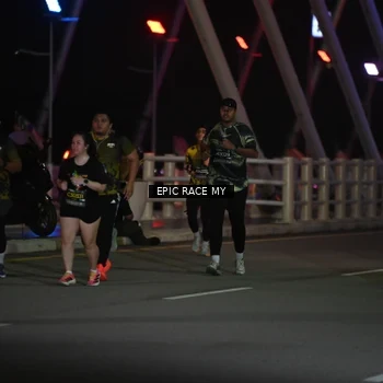 Runner Photo 6134034