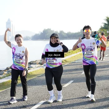 Runner Photo 6134037