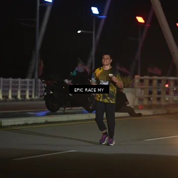 Runner Photo 6134063