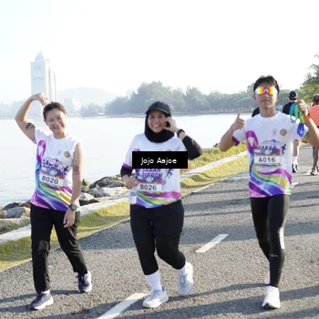 Runner Photo 6134074