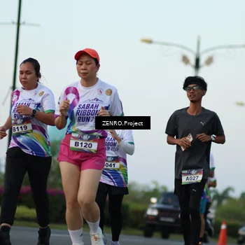 Runner Photo 6134245