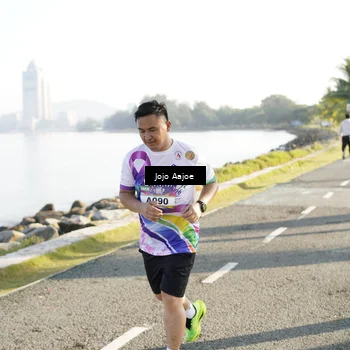 Runner Photo 6134353