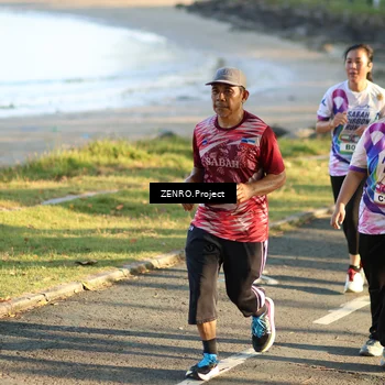 Runner Photo 6134437