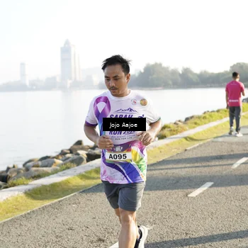 Runner Photo 6134635
