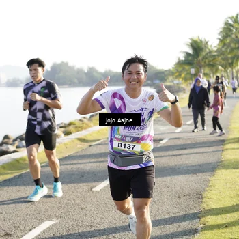 Runner Photo 6135059