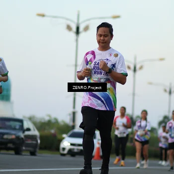 Runner Photo 6135321