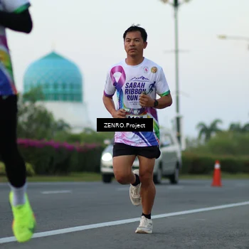 Runner Photo 6135541