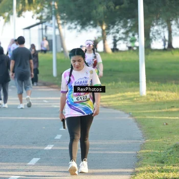 Runner Photo 6135545