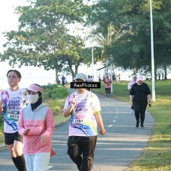 Runner Photo 6135566