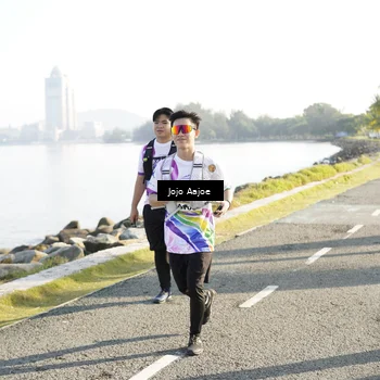 Runner Photo 6135659