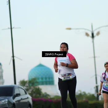 Runner Photo 6135693