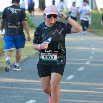 Runner Photo 6135703