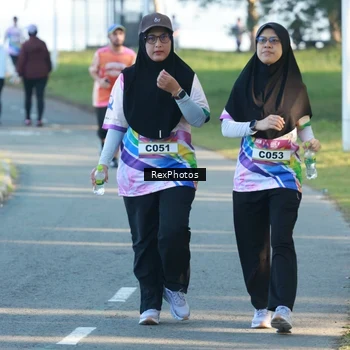 Runner Photo 6135706