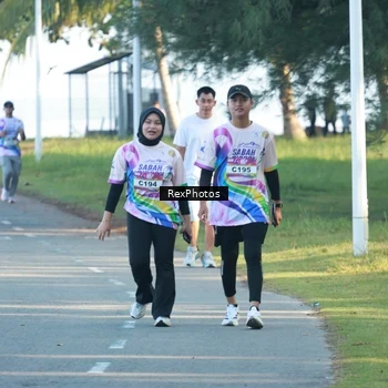 Runner Photo 6135717