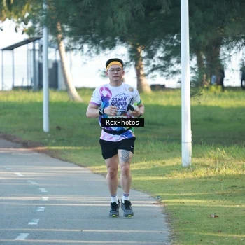 Runner Photo 6135724