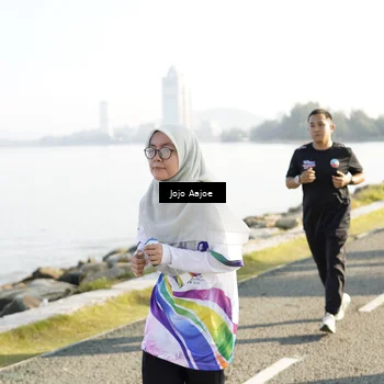 Runner Photo 6135911